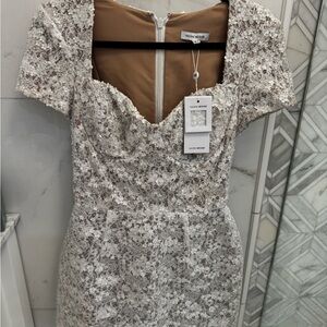 NADINE MERABI Ivory Sequin Floral Lace Fitted Prom Dress